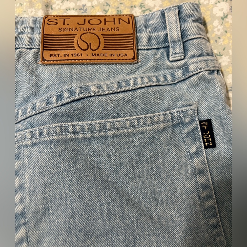 RARE Vintage St. John Light Blue Jeans Luxury Designer Denim 90s High Waisted 12